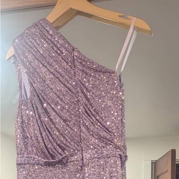 Mac Duggal purple Sequined Ruched One Shoulder Gown - Picture 8 of 10